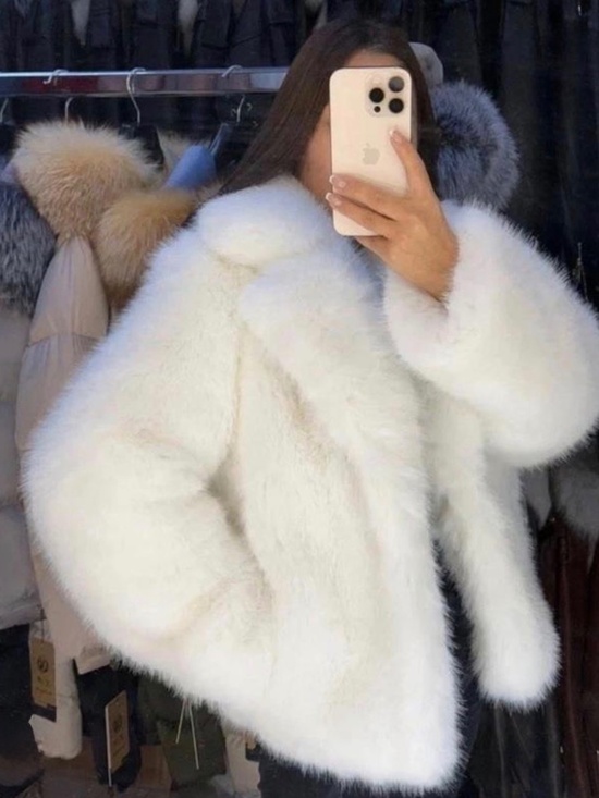 faux fur coat - Picture 1 of 1